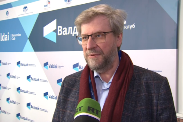 «Демонстративные теракты» доказывают, что кто-то в Киеве не готов к миру – Федор Лукьянов — RT Россия и бывший Советский Союз