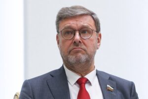 Армении следовало бы оценить поддержку России – сенатор — RT Россия и бывший Советский Союз